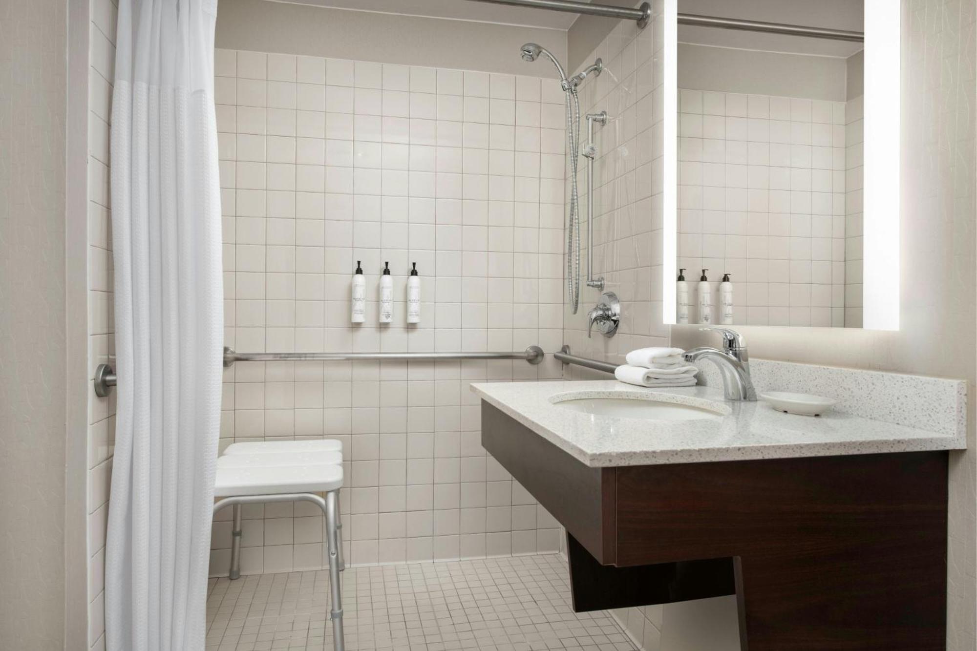 Springhill By Marriott Buckhead Atlanta